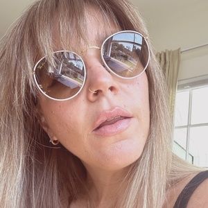 RayBans, 50|21 145, Light grey with gold hardware and temples